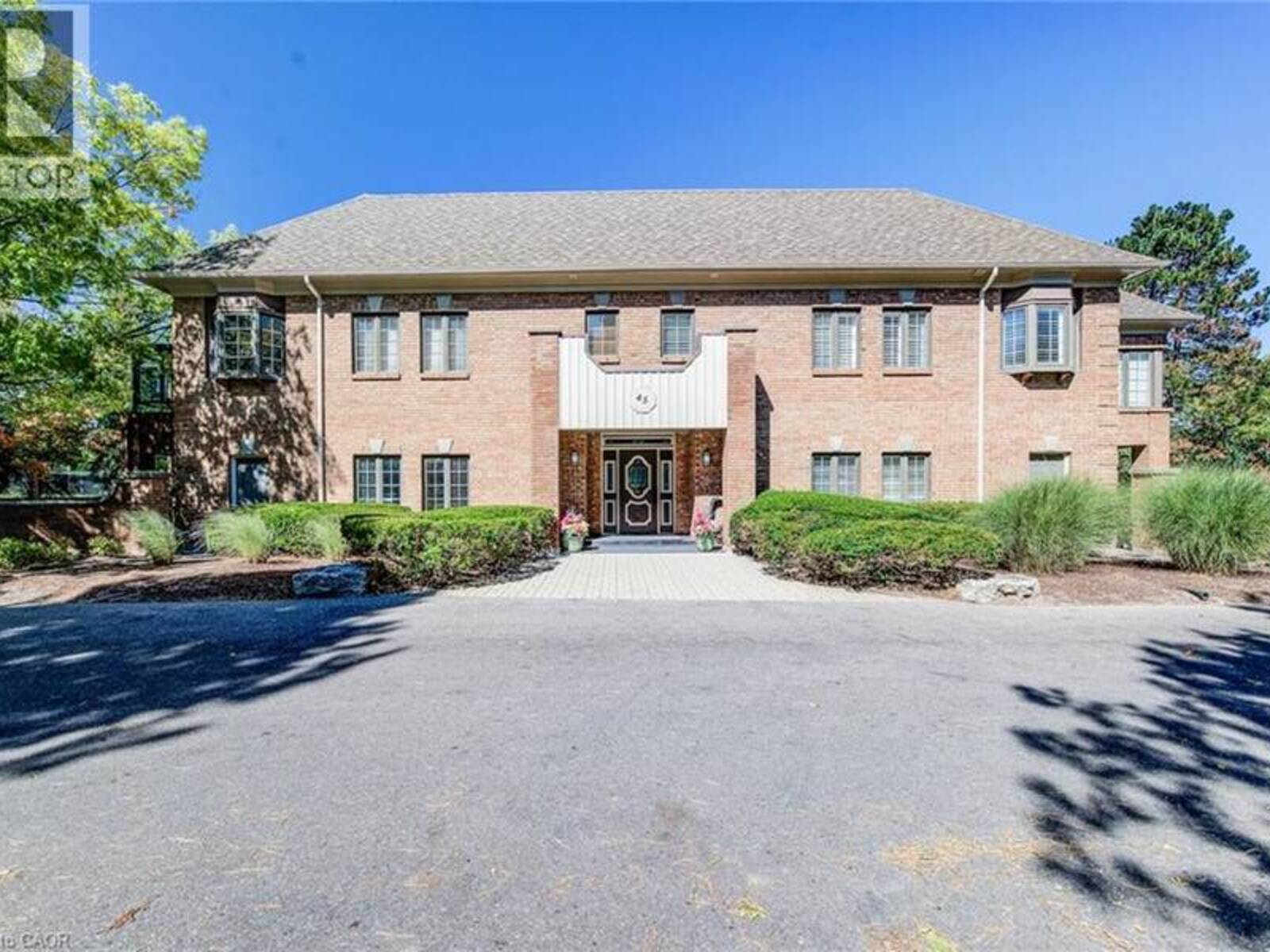 45 BLUE SPRINGS Drive Unit# 32, Waterloo, Ontario N2J 4P1