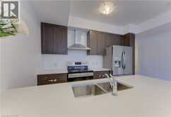 74 WHEAT Lane | Kitchener Ontario | Slide Image Nineteen