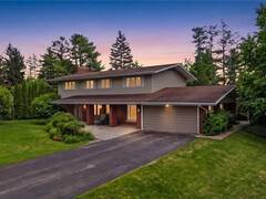 6 SUMMIT Circle Simcoe Ontario, N3Y 3K8