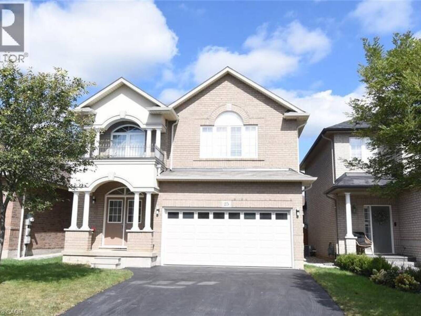 25 GUEST Street, Hamilton, Ontario L9K 0G2