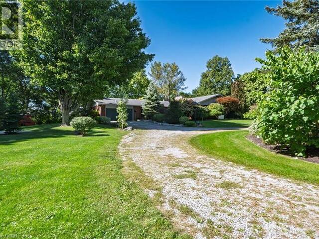 208 DECOU Road Simcoe Ontario, N3Y 4K2 - 4 Bedrooms Home For Sale