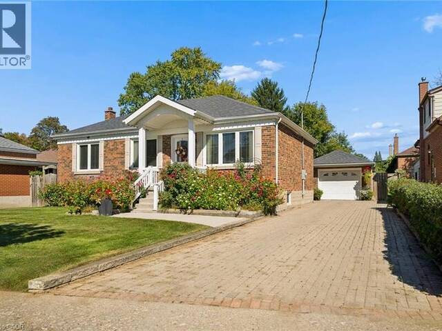 56 SUFFOLK Avenue Kitchener Ontario, N2B 1H5 - 3 Bedrooms Home For Sale