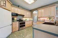 8 CHANCELLOR Drive | Woolwich Ontario | Slide Image Twelve