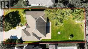 8 CHANCELLOR Drive | Woolwich Ontario | Slide Image Thirty-two