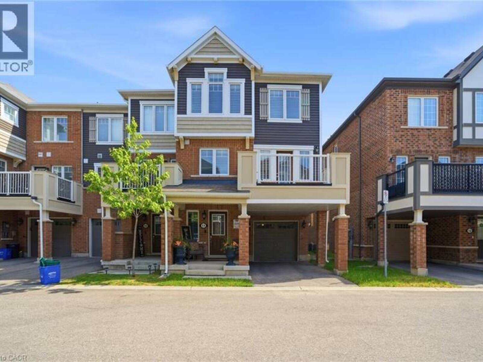 1222 ROSE Way Unit# 11, Milton, Ontario L9E 1P1