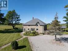 1635 LAKESHORE Road | Clear Creek Ontario | Slide Image Two