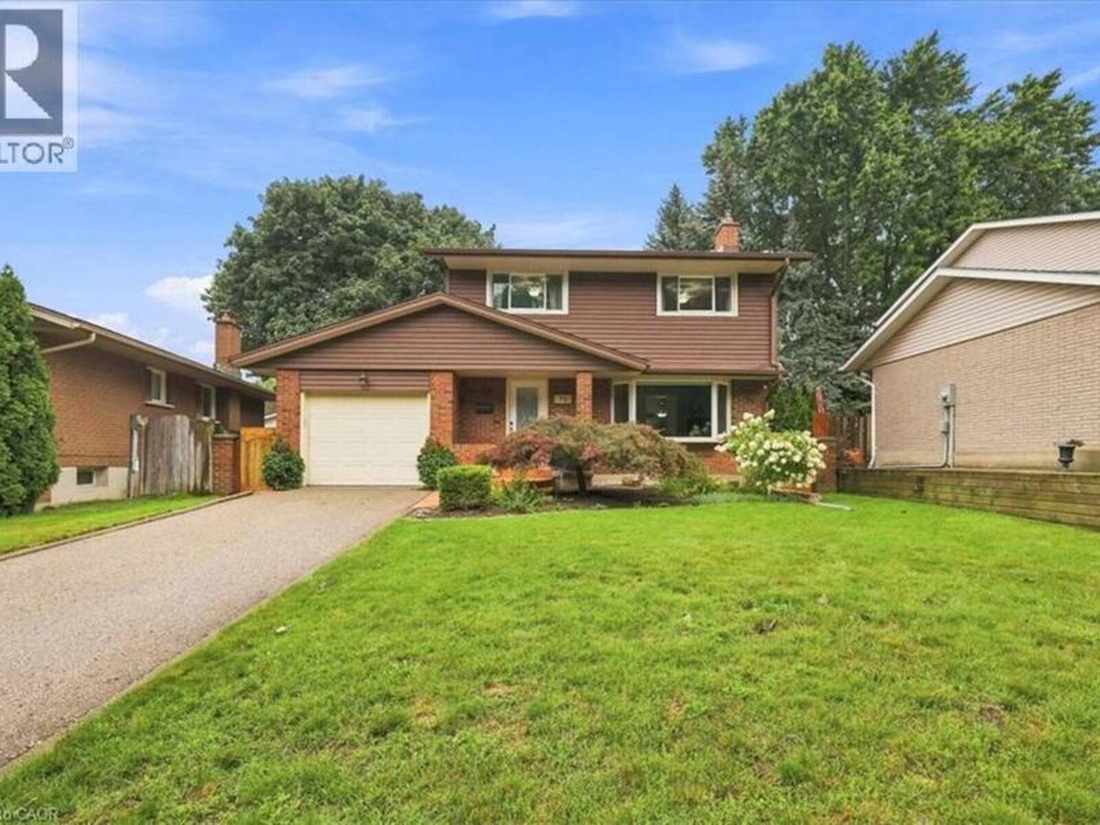 71 GREENOCK Drive, Kitchener, Ontario N2E 2J9