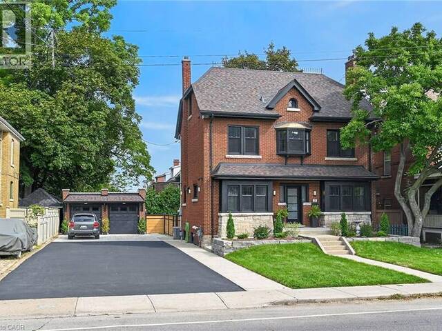 209 DELAWARE Avenue Hamilton Ontario, L8M 1W2 - 4 Bedrooms Home For Sale