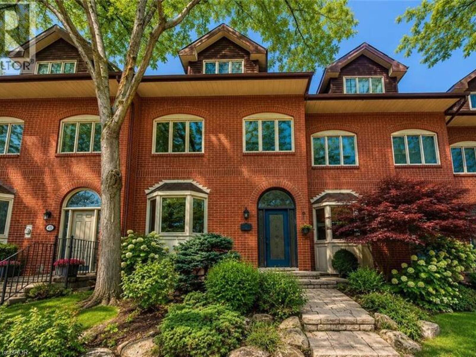 45 TRADEWIND Drive, Oakville, Ontario L6L 6K9