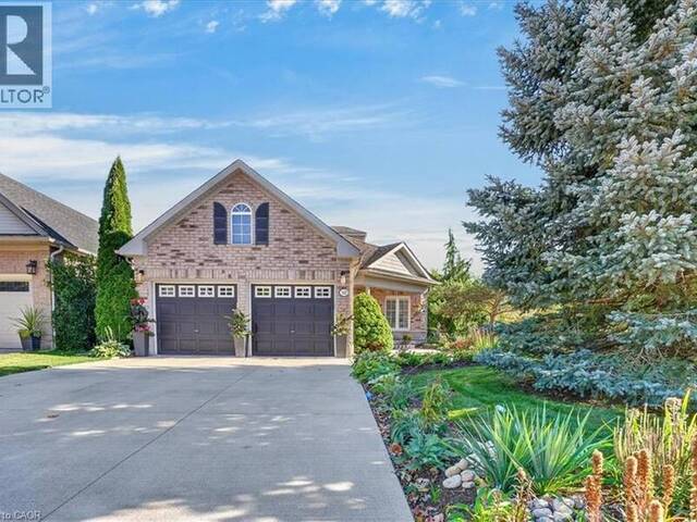 147 REIBER Court Waterloo Ontario, N2L 6N2 - 3 Bedrooms Home For Sale