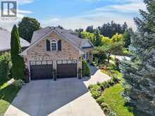 147 REIBER Court | Waterloo Ontario | Slide Image Nine