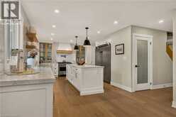 204 FALLINGBROOK Drive | Ancaster Ontario | Slide Image Twelve