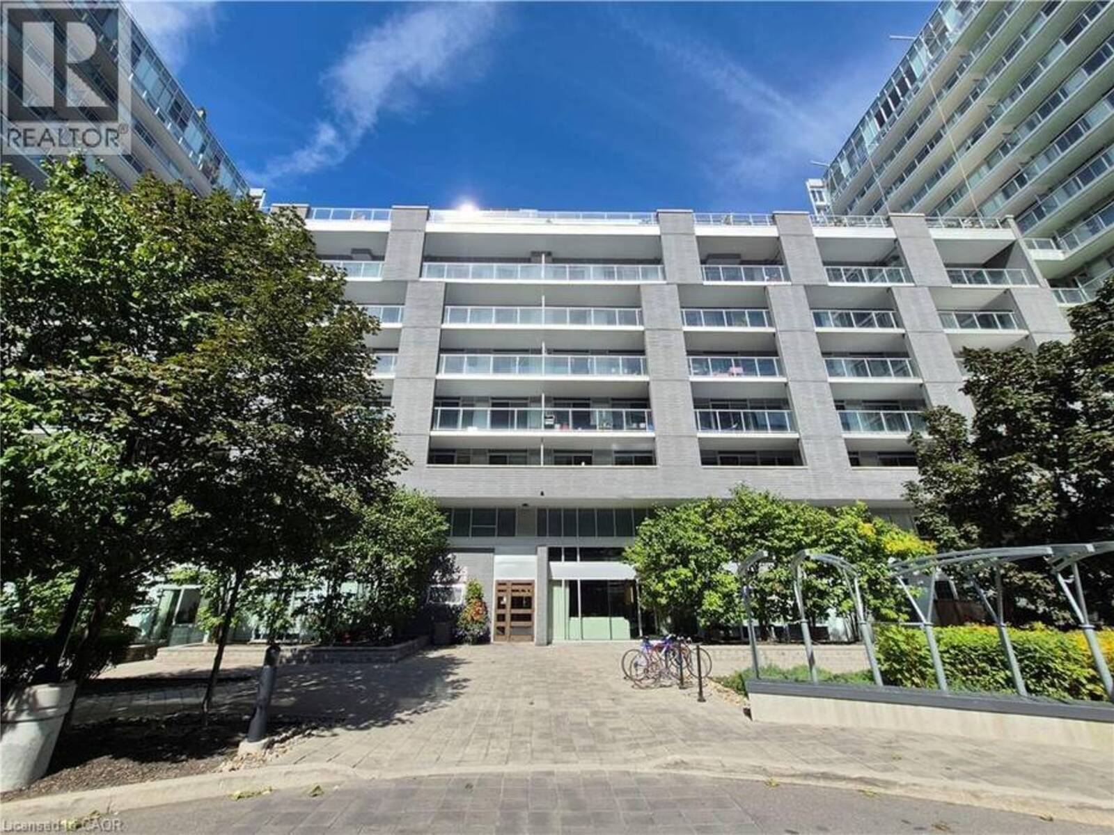 555 WILSON Avenue Unit# E409, Toronto, Ontario M3H 0C5