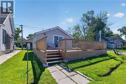 13 PIKE Lane | Selkirk Ontario | Slide Image Four