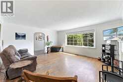 106 POTTRUFF Road S | Hamilton Ontario | Slide Image Six