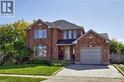 37 WOODCROFT Place | Cambridge Ontario | Slide Image Two