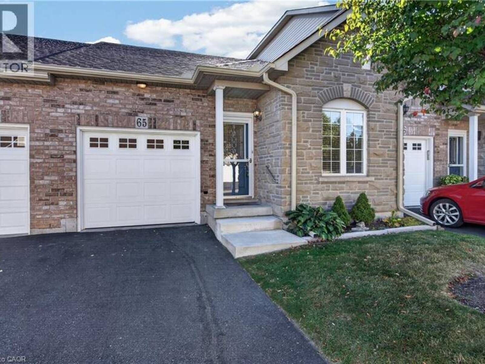 566 SOUTHRIDGE Drive Unit# 65, Hamilton, Ontario L9C 7W5