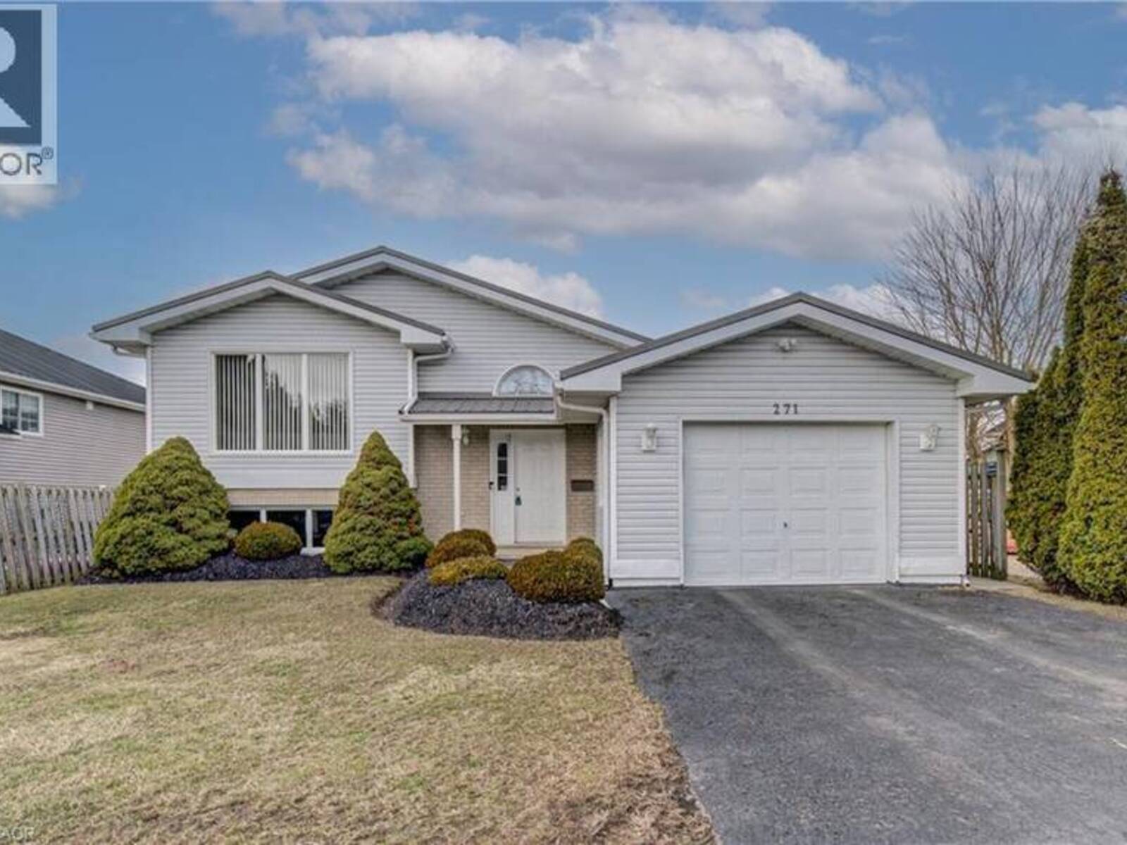 271 COLLEGE Street W, Waterford, Ontario N0E 1Y0