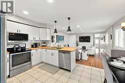 29 SLATER Court | Waterdown Ontario | Slide Image Fourteen