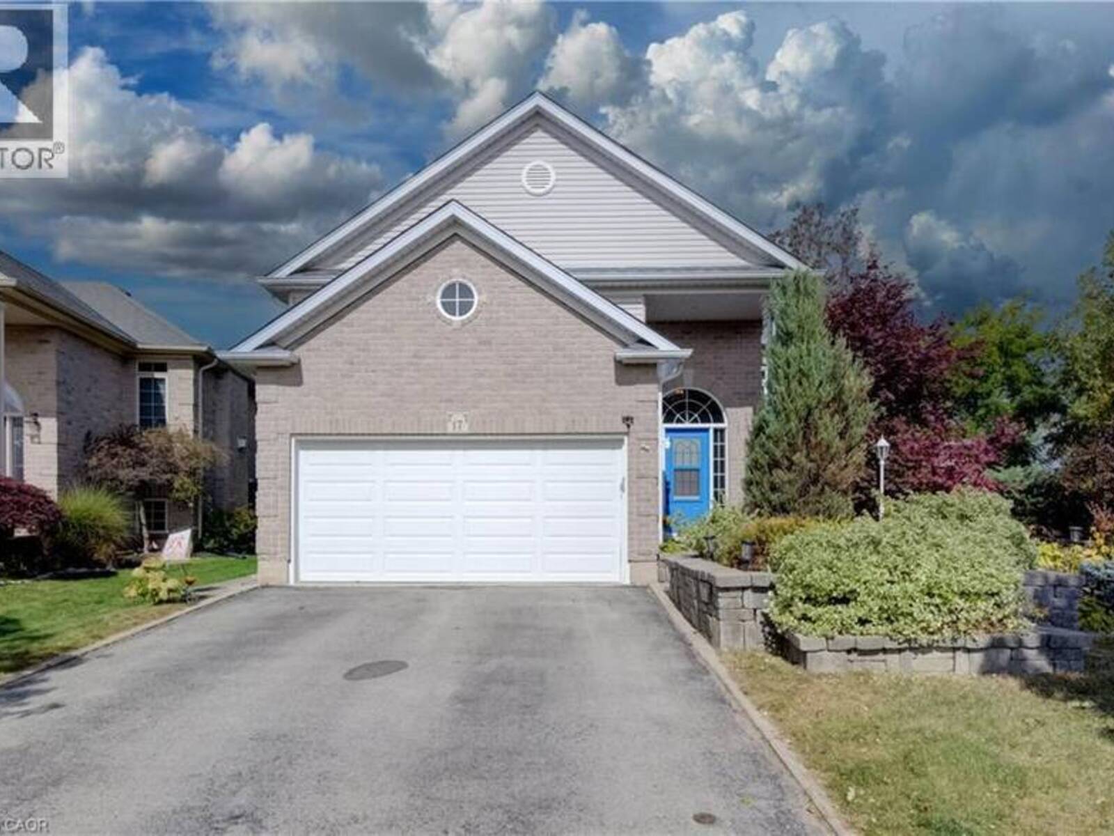 17 KINGSLEY Road, Halton Hills, Ontario L7J 2Z5