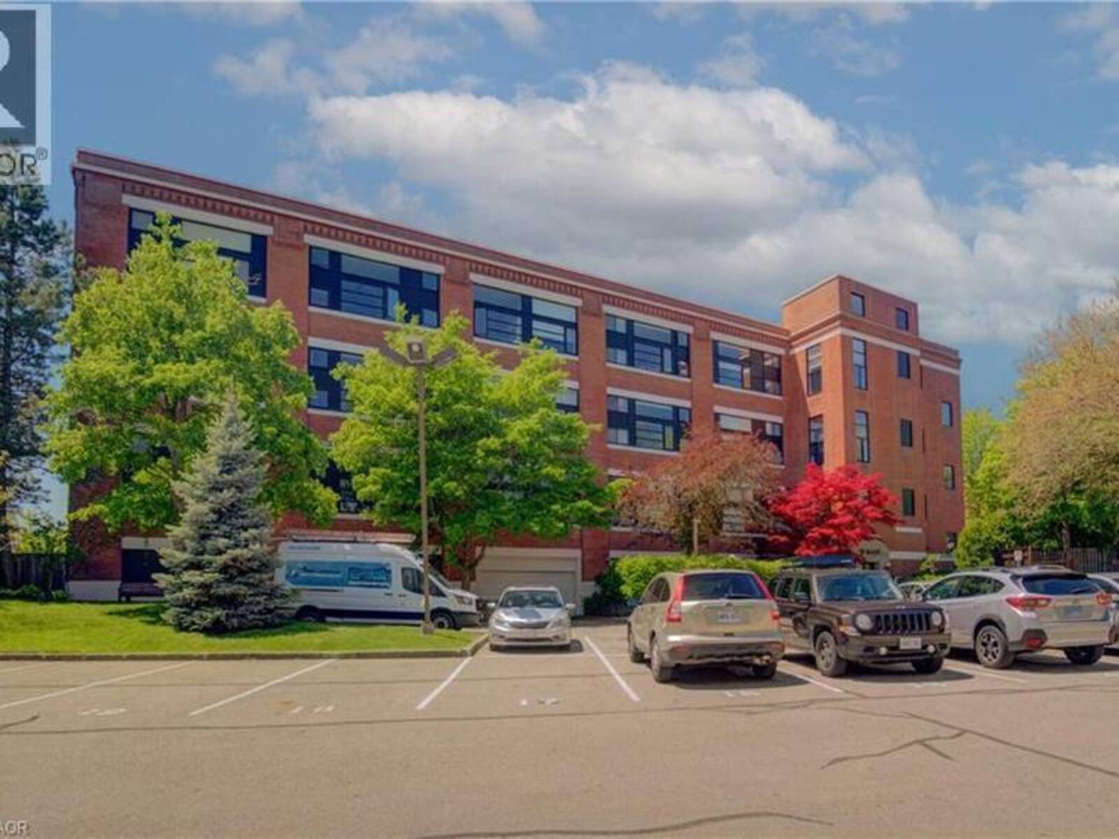 50 MAIN Street Unit# 410, Dundas, Ontario L9H 6P8