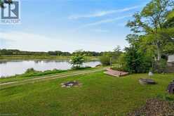 7 RIVERFRONT Lane | Cayuga Ontario | Slide Image Forty