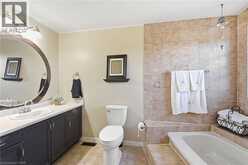 32 TWINOAKS Crescent | Hamilton Ontario | Slide Image Nineteen