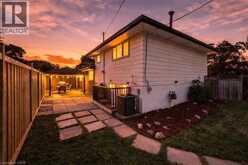 340 DUNCOMBE Drive | Burlington Ontario | Slide Image Thirty-three