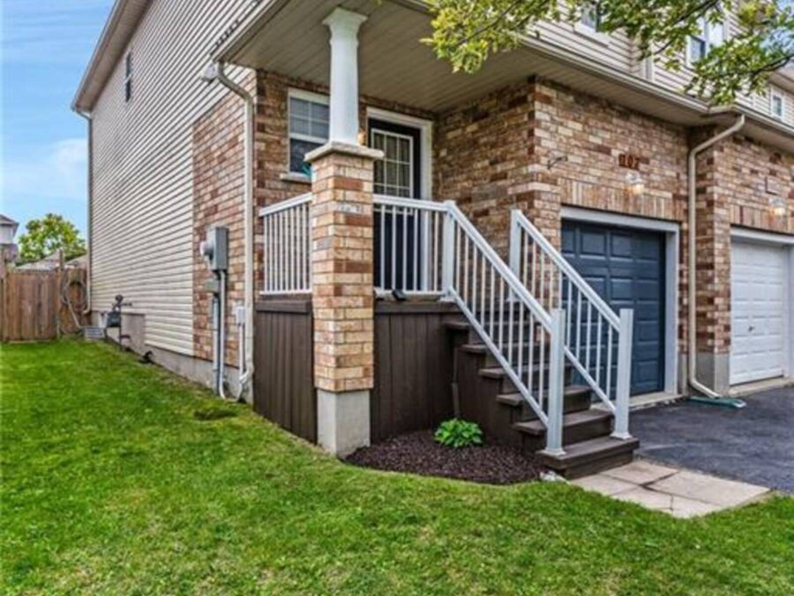 107 GIBBONS Drive, Fergus, Ontario N1M 3V8