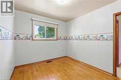 234 NORMANHURST Avenue | Hamilton Ontario | Slide Image Fifteen