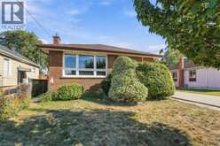 234 NORMANHURST Avenue | Hamilton Ontario | Slide Image Two