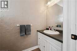 26 POPLAR Drive Unit# 39 | Cambridge Ontario | Slide Image Twelve