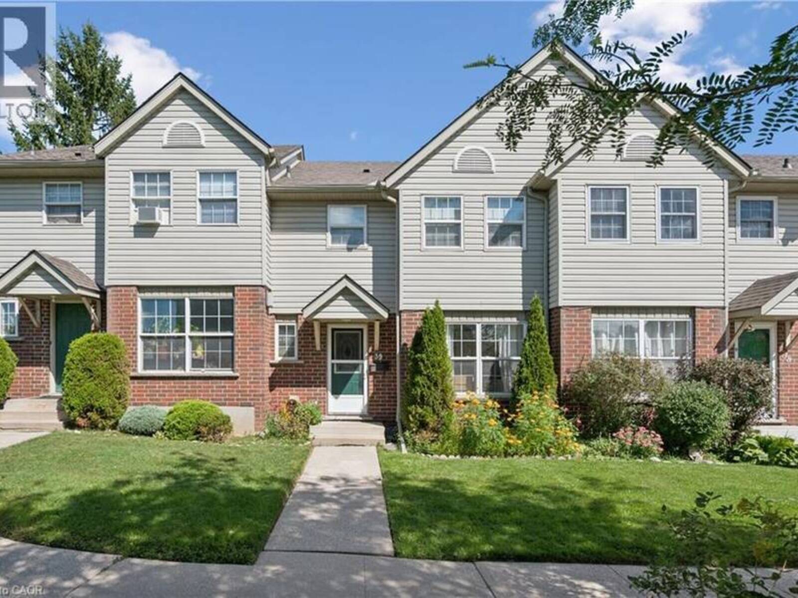 26 POPLAR Drive Unit# 39, Cambridge, Ontario N3C 4A4