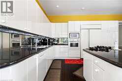 1019 SCENIC Drive | Hamilton Ontario | Slide Image Eleven