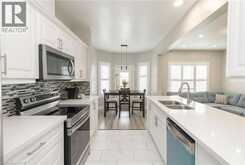 73 APPLEBLOSSOM Drive | Hamilton Ontario | Slide Image Seven