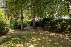 247 WALDEN Drive | Burlington Ontario | Slide Image Nine