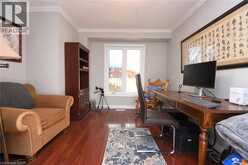 110 CITATION Crescent | Ancaster Ontario | Slide Image Nineteen