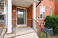 5035 CORPORATE Drive | Burlington Ontario | Slide Image Four