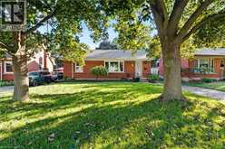 135 PATRICIA Avenue | Kitchener Ontario | Slide Image Four