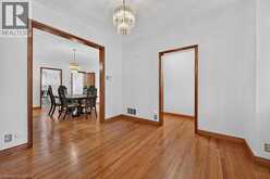 182 EMERALD Street N | Hamilton Ontario | Slide Image Ten