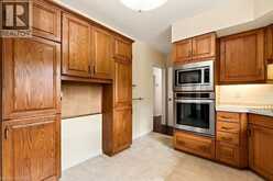 970 DANFORTH Avenue | Burlington Ontario | Slide Image Ten