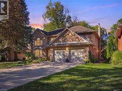 152 SEYMOUR Drive Hamilton Ontario, L9G 4N6
