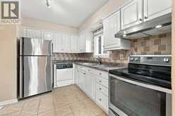 2197 PEMBROKE Court | Burlington Ontario | Slide Image Sixteen