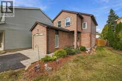 2197 PEMBROKE Court | Burlington Ontario | Slide Image Four