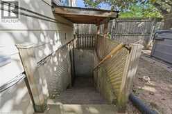 264 BRITANNIA Avenue | Hamilton Ontario | Slide Image Thirty-four