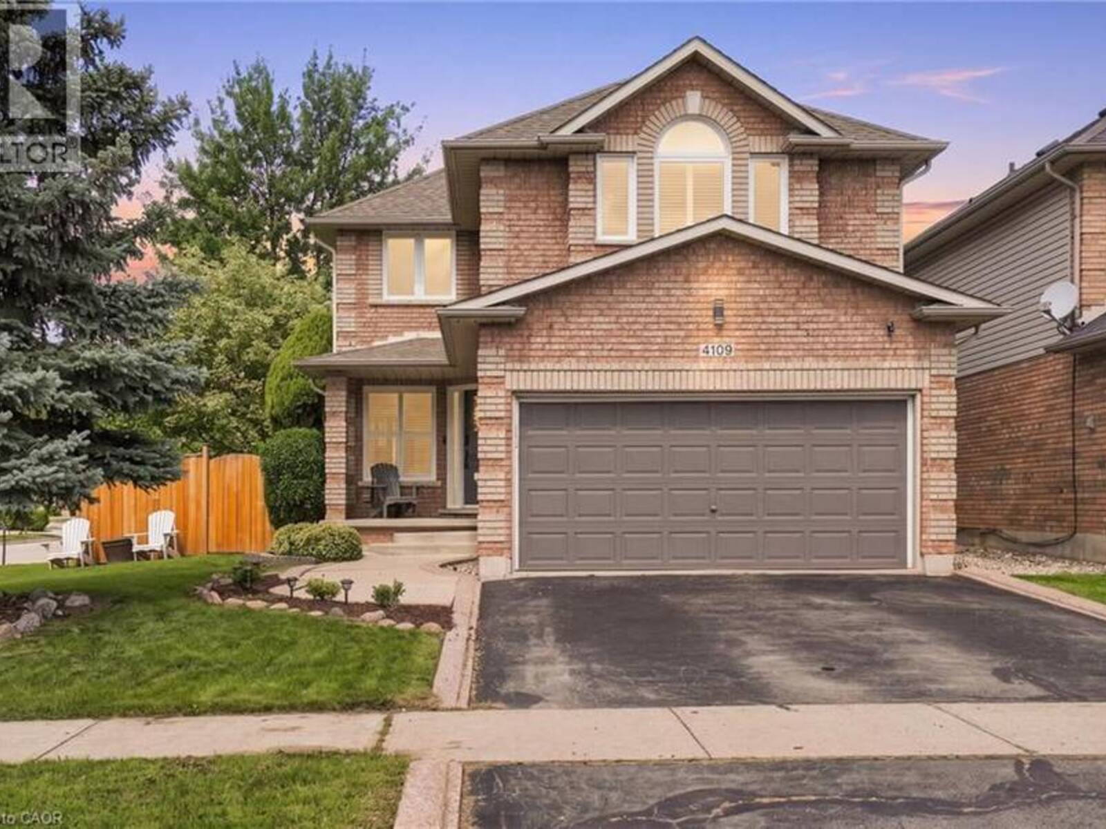 4109 FOREST RUN Avenue, Burlington, Ontario L7M 4L7