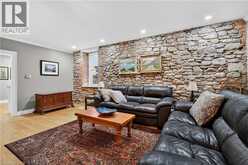 21 BROCK Street N | Dundas Ontario | Slide Image Six