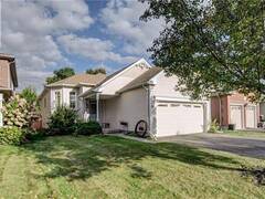 317 CHRISTOPHER Drive Cambridge Ontario, N1P 1C6
