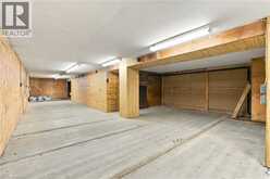1302 FOUR MILE CREEK Road | Niagara-on-the-Lake Ontario | Slide Image Forty