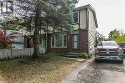 157 OLD CARRIAGE Drive | Kitchener Ontario | Slide Image Three